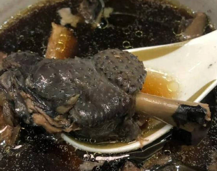 补气血食谱：乌鸡四物汤.jpg